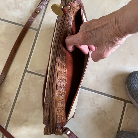 Brahmin Leather/Canvas Crossbody - Picture 9 of 13